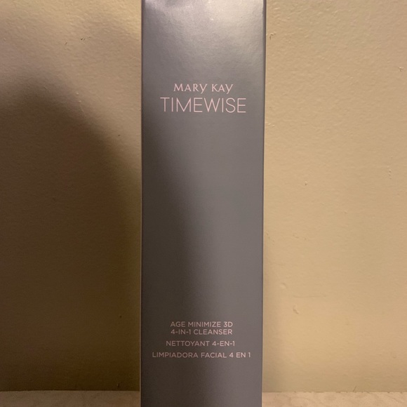 Mary Kay Other - MK daily cleanser